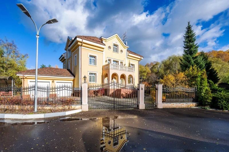 Продажа домов на Сколковском шоссе Продажа домов на Сколковском шоссе